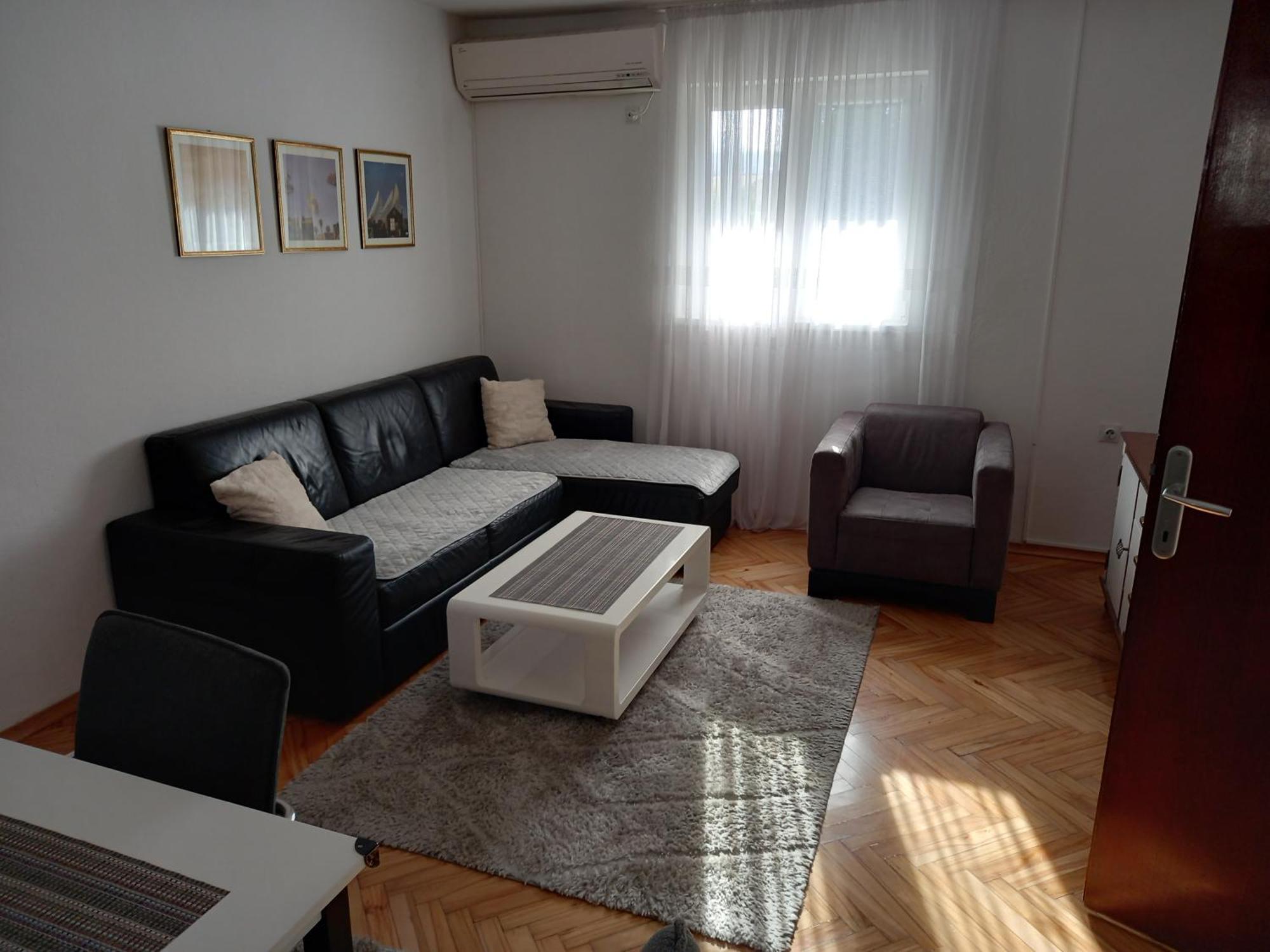 Stan U Maslinama Lejlighed Podgorica Eksteriør billede
